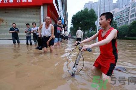 湖南為什么出現(xiàn)暴雨？湖南暴雨受災(zāi)嚴(yán)重情況？