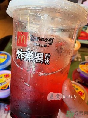 炸彈黑酷飲好喝嗎？炸彈黑酷飲是什么飲料？