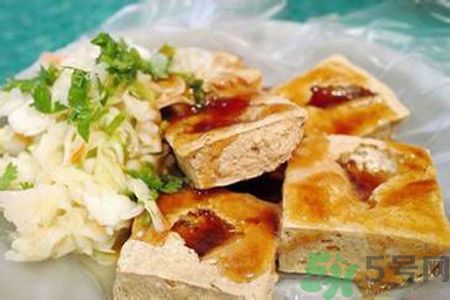 莧菜汁可以做臭豆腐嗎？莧菜汁怎么做臭豆腐？