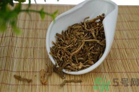 苦菜茶泡水為什么有鹽味？苦菜茶為什么是咸的？