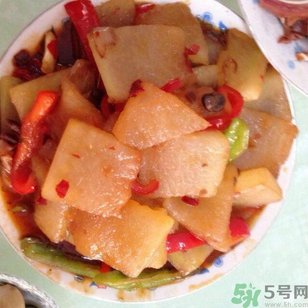 豆瓣醬的做法？豆瓣醬和黃豆醬的區(qū)別？