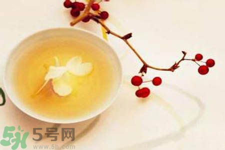 月經(jīng)期間可以喝茉莉花茶嗎？月經(jīng)期間喝茉莉花茶好不好？