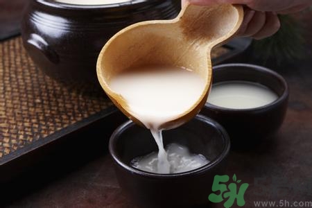 米酒是發(fā)物嗎？手術(shù)后可以吃米酒嗎？