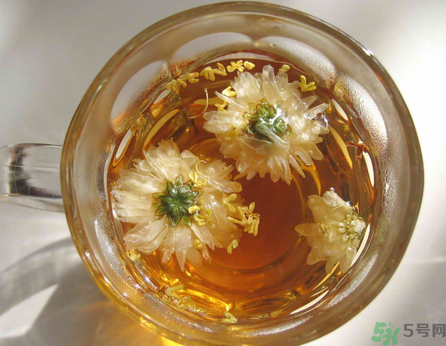 羅漢果可以和菊花一起泡水喝嗎？羅漢果菊花茶的做法及營養(yǎng)價值