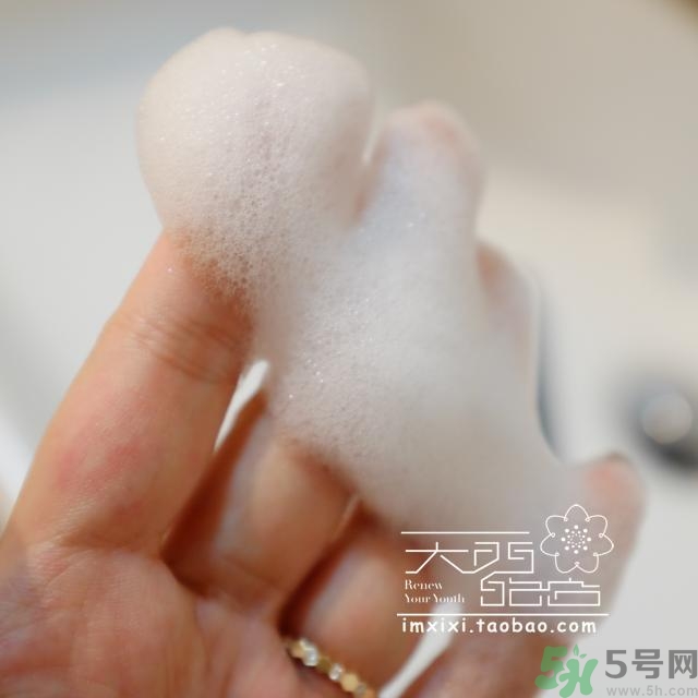 春雨碳酸泡泡面膜使用方法 春雨清潔面膜怎么用