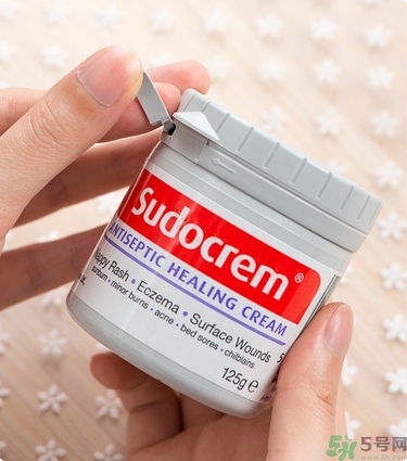 Sudocrem屁屁霜怎么用？sudocrem屁屁霜初生寶寶能用嗎？