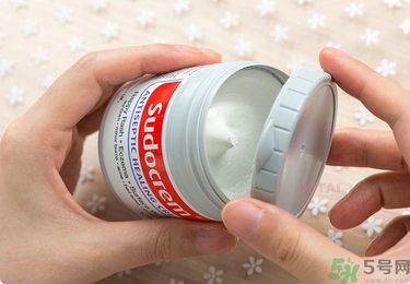 Sudocrem屁屁霜怎么用？sudocrem屁屁霜初生寶寶能用嗎？