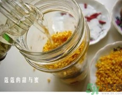 桂花酒可以加蜂蜜嗎？桂花酒可以和蜂蜜一起吃嗎？