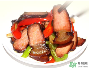 腌肉長(zhǎng)蛆還能吃嗎？腌肉長(zhǎng)蛆的原因