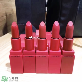 品紅色是什么顏色？品紅色口紅試色