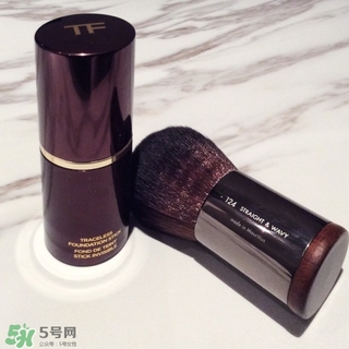 tom ford粉底棒怎么用？tom ford粉底棒使用方法