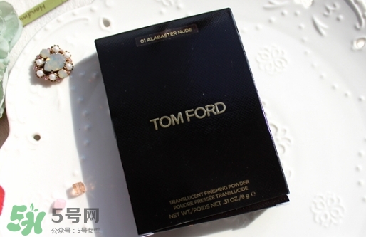 tom ford蜜粉餅怎么用？tom ford蜜粉餅使用方法