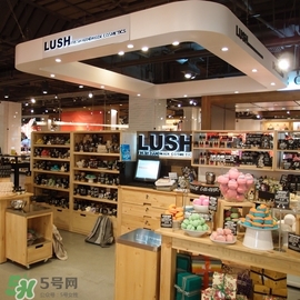 lush唇部磨砂膏怎么用？lush唇部磨砂膏使用方法