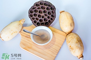 藕粉的營養(yǎng)價(jià)值 藕粉的功效