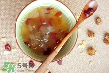 哺乳期能吃桃膠嗎？產(chǎn)后可以吃桃膠嗎？