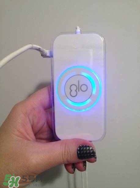 glo science牙齒冷光美白儀怎么用？glo牙齒美白儀使用方法