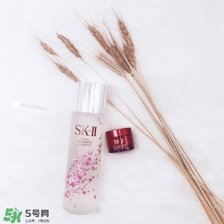 sk2櫻花版和普通版的區(qū)別 skii櫻花神仙水和普通版哪個貴？