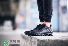 adidas springblade最新款多少錢？阿迪達(dá)斯刀鋒戰(zhàn)士專柜價(jià)格