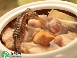 鱷魚(yú)肉燉湯要去皮嗎？鱷魚(yú)肉煲湯新鮮的好還是干的好