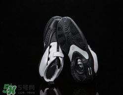 reebok answer4復刻版在哪買？銳步艾弗森戰(zhàn)靴復刻哪里有賣？