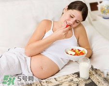 綠豆湯孕婦可以喝嗎？孕婦可以吃冰綠豆湯嗎？