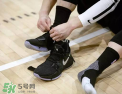 nike pg1上腳怎么樣？耐克pg1籃球鞋測評