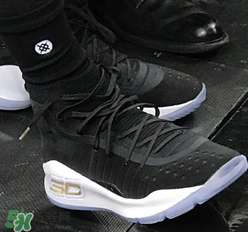 under armour curry4黑金怎么樣？庫里總決賽戰(zhàn)靴客場配色諜照曝光