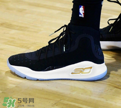 under armour curry4黑金怎么樣？庫里總決賽戰(zhàn)靴客場配色諜照曝光