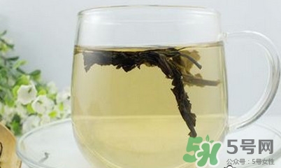 杜仲茶比較適合哪些人飲用？杜仲茶功效與作用有哪些？