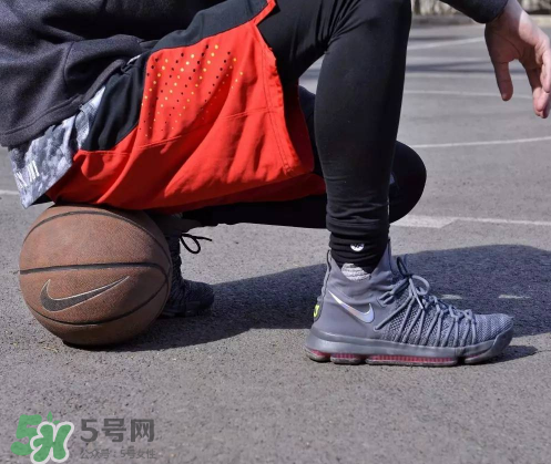 nike kd9 elite上腳怎么樣？耐克kd9 elite實(shí)戰(zhàn)測(cè)評(píng)