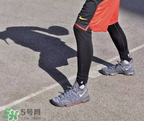 nike kd9 elite上腳怎么樣？耐克kd9 elite實(shí)戰(zhàn)測(cè)評(píng)