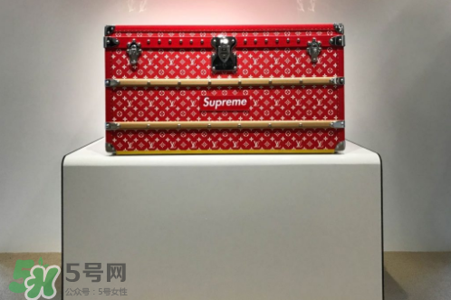 supreme與lv2017秋冬聯(lián)名系列怎么買_在哪買？