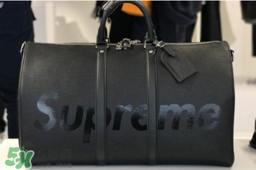 supreme與lv2017秋冬聯(lián)名系列怎么買_在哪買？