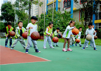 2017幼兒園戶外活動教案 2017幼兒園運(yùn)動會方案