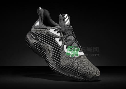 adidas alphabounce reflective阿爾法小椰子跑鞋夜光版多少錢？