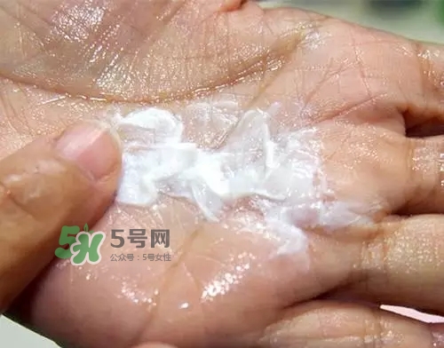 親潤孕婦護膚品怎么樣？親潤豆乳補水系列好用嗎？