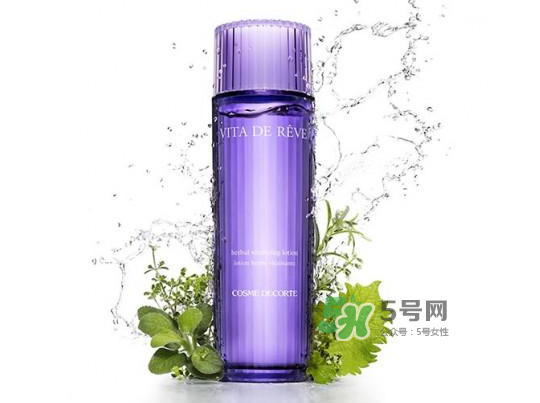 dermafirm德妃紫蘇水變色怎么回事？德妃紫蘇水什么顏色？