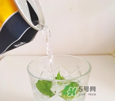 蘇打水怎么做飲料？檸檬蘇打水怎么做