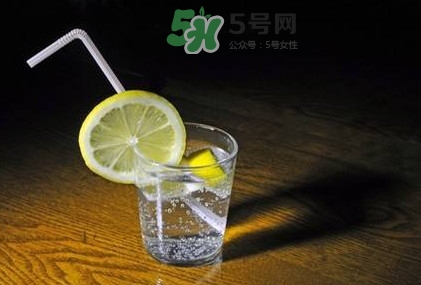 蘇打水怎么做飲料？檸檬蘇打水怎么做