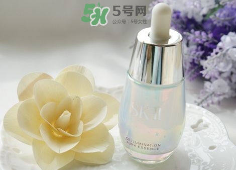 sk2小紅瓶和小燈泡精華哪個(gè)好？sk2小燈泡和小銀瓶精華區(qū)別