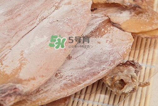 魷魚干能帶上飛機(jī)嗎？魷魚干可以放冰箱嗎