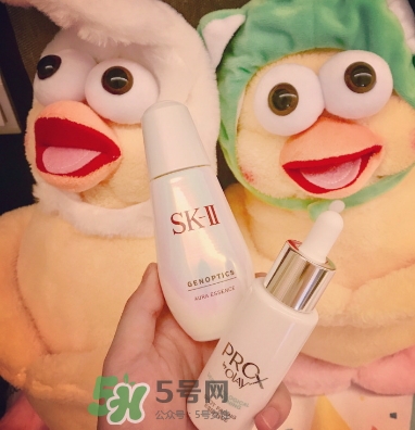 sk2小燈泡和olay小白瓶哪個(gè)好？sk2小燈泡和小白瓶區(qū)別