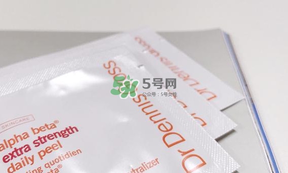 油痘肌適合什么護(hù)膚品 油痘肌的皮膚護(hù)理方法