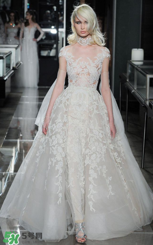 reem acra婚紗多少錢？reem acra婚紗價(jià)格