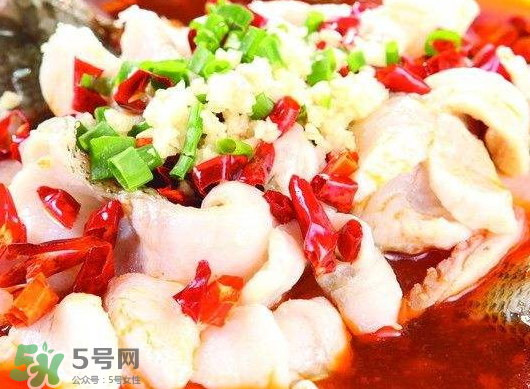 鱸魚可以做酸菜魚嗎？鱸魚可以做水煮魚嗎？