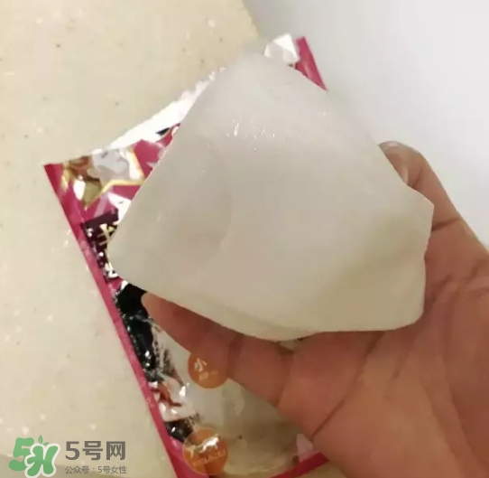 肌美精3D面膜真假怎么辨別？肌美精3D面膜真假對(duì)比圖