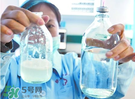 生理鹽水怎么洗鼻子？生理鹽水洗鼻子難受嗎？