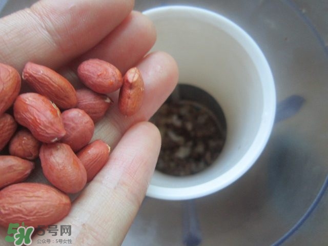 核桃可以和黃豆一起打豆?jié){嗎？核桃和什么一起打豆?jié){好？