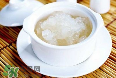 雪蛤膏能放冰箱冷凍嗎？過期的雪蛤膏還能吃嗎？