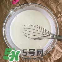 榴蓮冰皮月餅的做法？榴蓮冰皮月餅價(jià)格